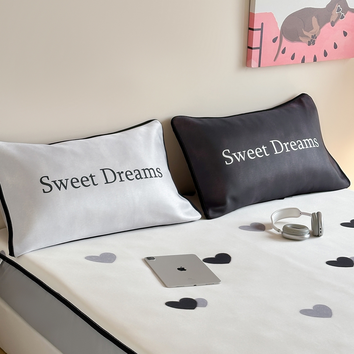 91家纺网 家纺一手货源 找家纺 桃喜 2026新款数码印花冰纤维牛奶丝凉席 灰调甜心