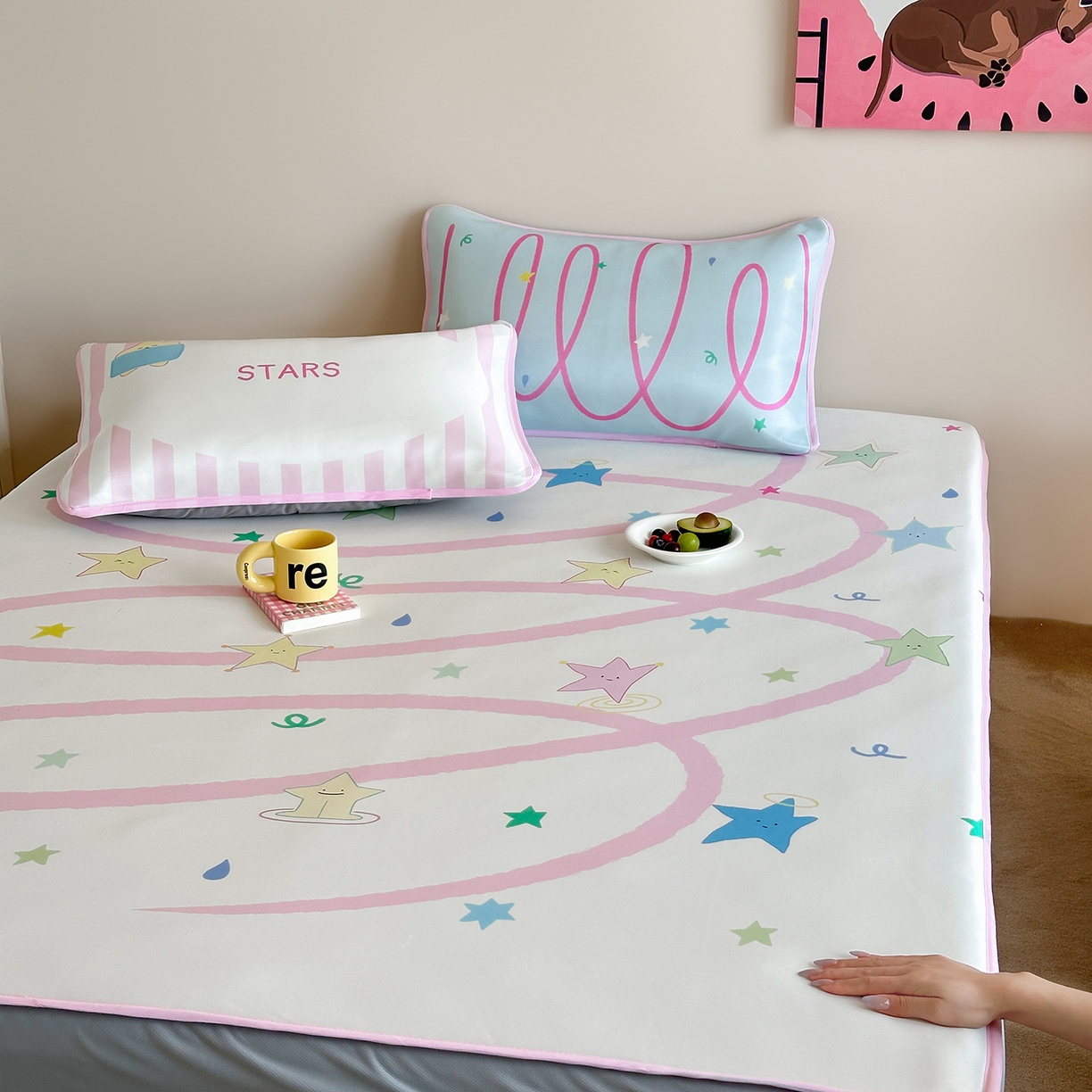 91家纺网 家纺一手货源 找家纺 桃喜 2026新款数码印花冰纤维牛奶丝凉席 梦幻流星带