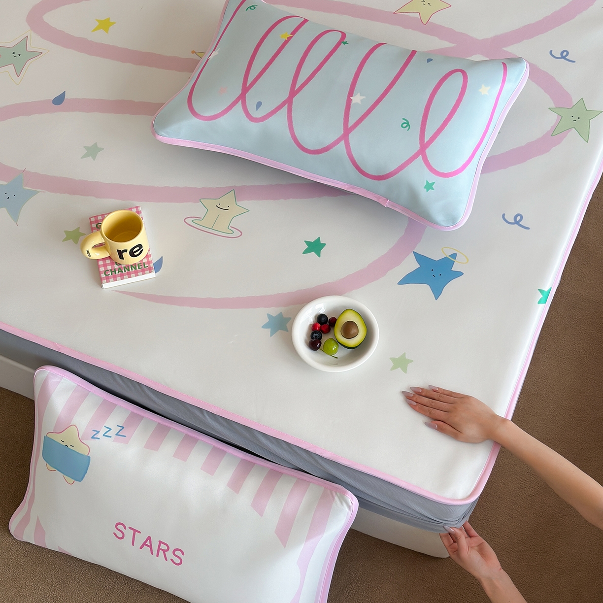 91家纺网 家纺一手货源 找家纺 桃喜 2026新款数码印花冰纤维牛奶丝凉席 梦幻流星带