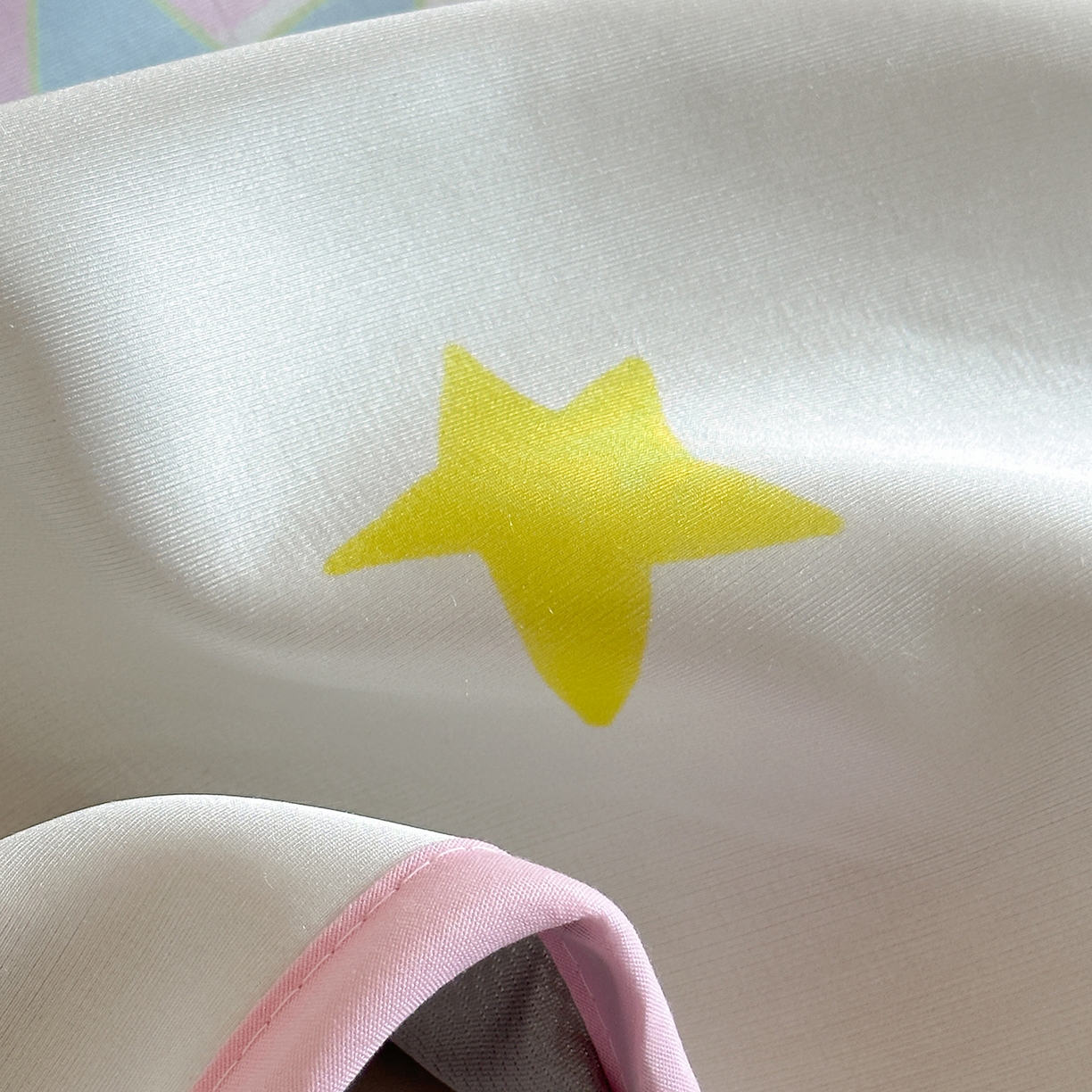 91家纺网 家纺一手货源 找家纺 桃喜 2026新款数码印花冰纤维牛奶丝凉席 梦幻流星带