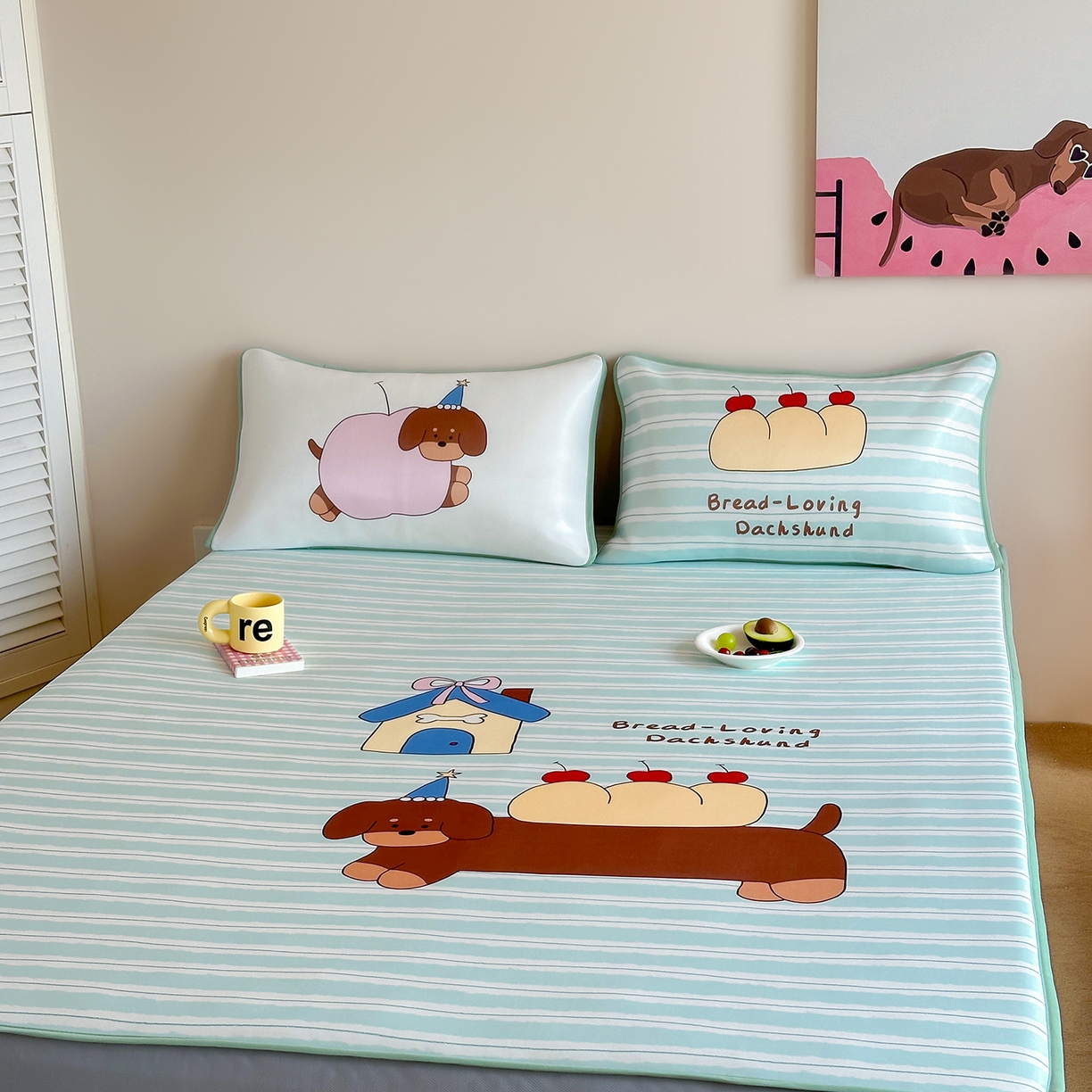 91家纺网 家纺一手货源 找家纺 桃喜 2026新款数码印花冰纤维牛奶丝凉席 面包腊肠狗