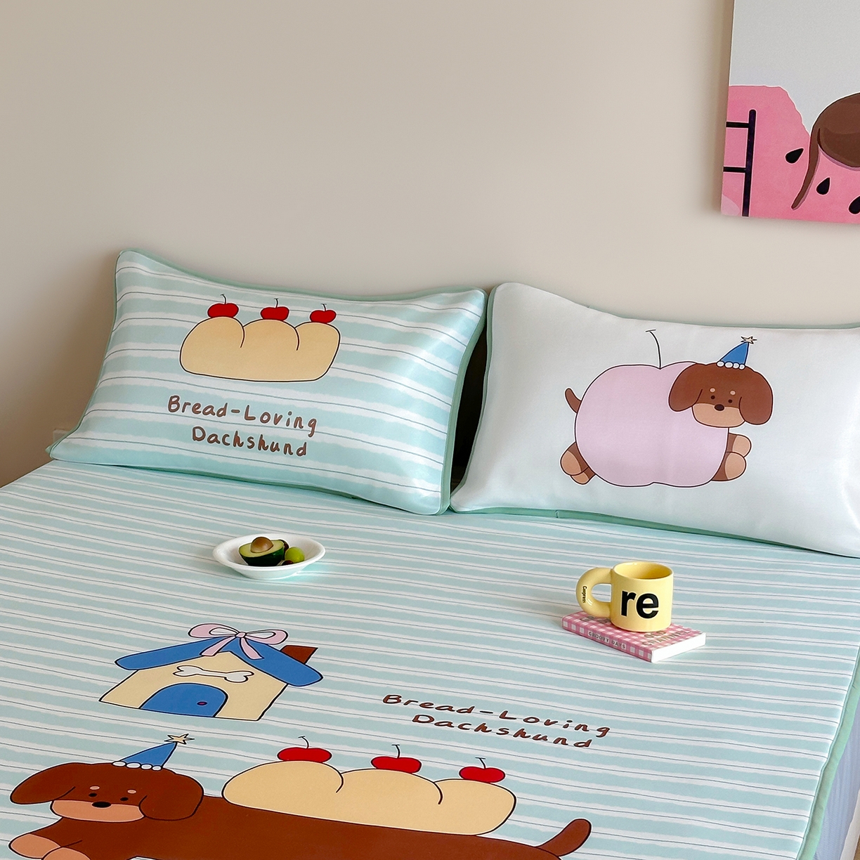 91家纺网 家纺一手货源 找家纺 桃喜 2026新款数码印花冰纤维牛奶丝凉席 面包腊肠狗