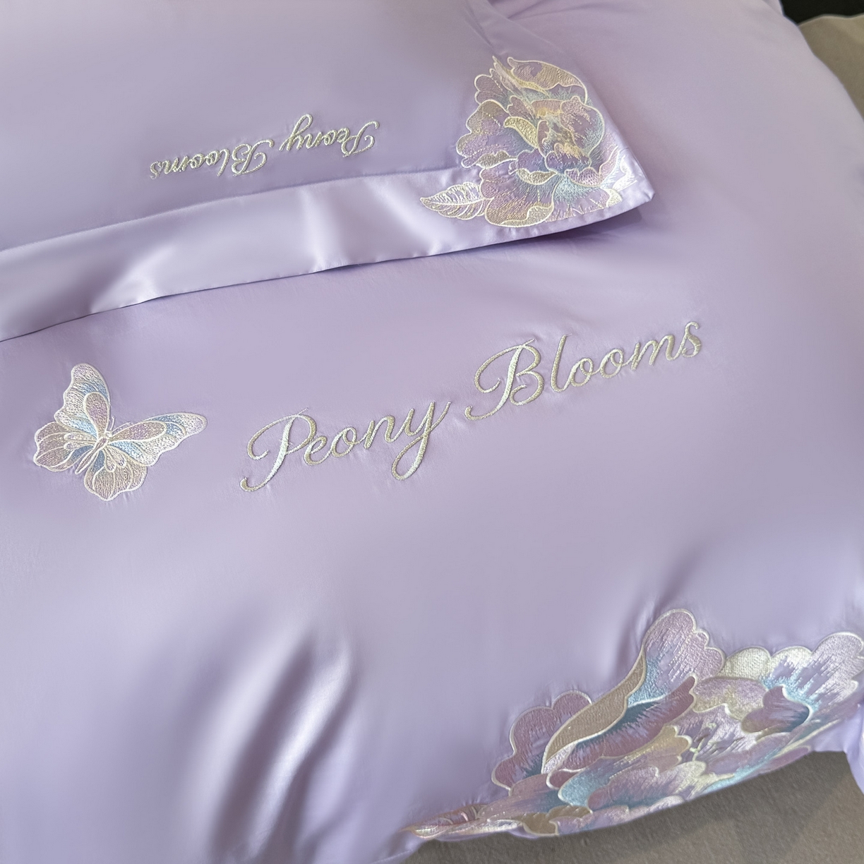 91家纺网 家纺一手货源 找家纺 卡初家居（原微来） 2026新款A类母婴级亲肤棉绣花四件套-锦上添花 锦上添花-香芋紫