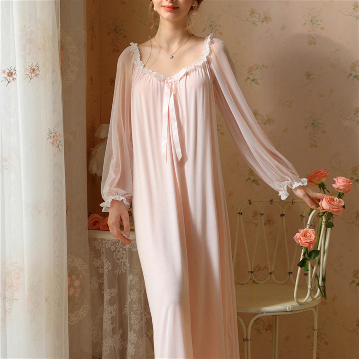 91家纺网 家纺一手货源 找家纺 洛兰沙家居馆 2026新款宫廷公主风睡裙春秋长袖法式蕾丝家居高级感性感睡衣甜美少女长裙 花色2