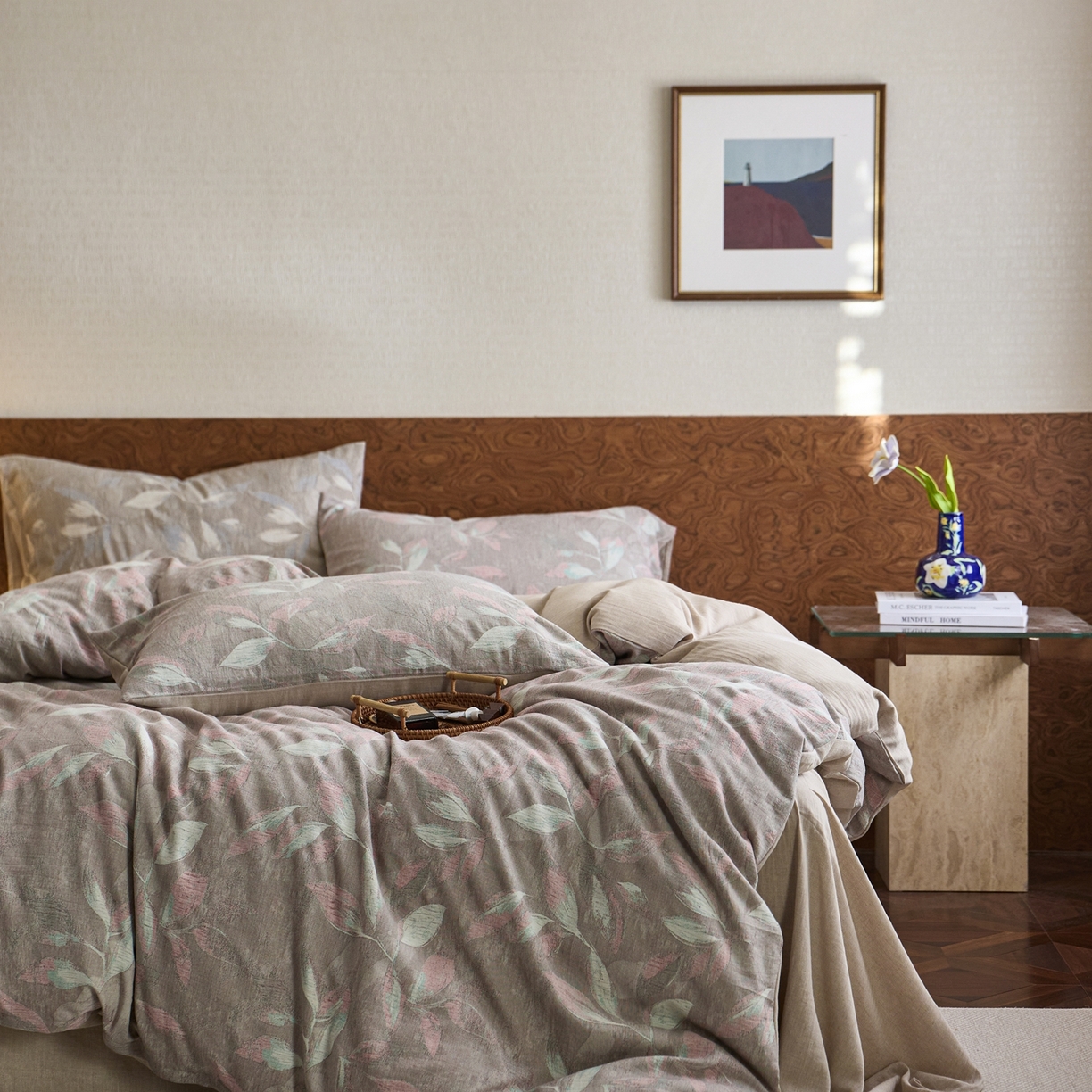 91家纺网 家纺一手货源 找家纺 安莱生活 2026新品色织棉麻大提花四件套蔓藤浮雕复古被套床单床品 蔓藤-槿红