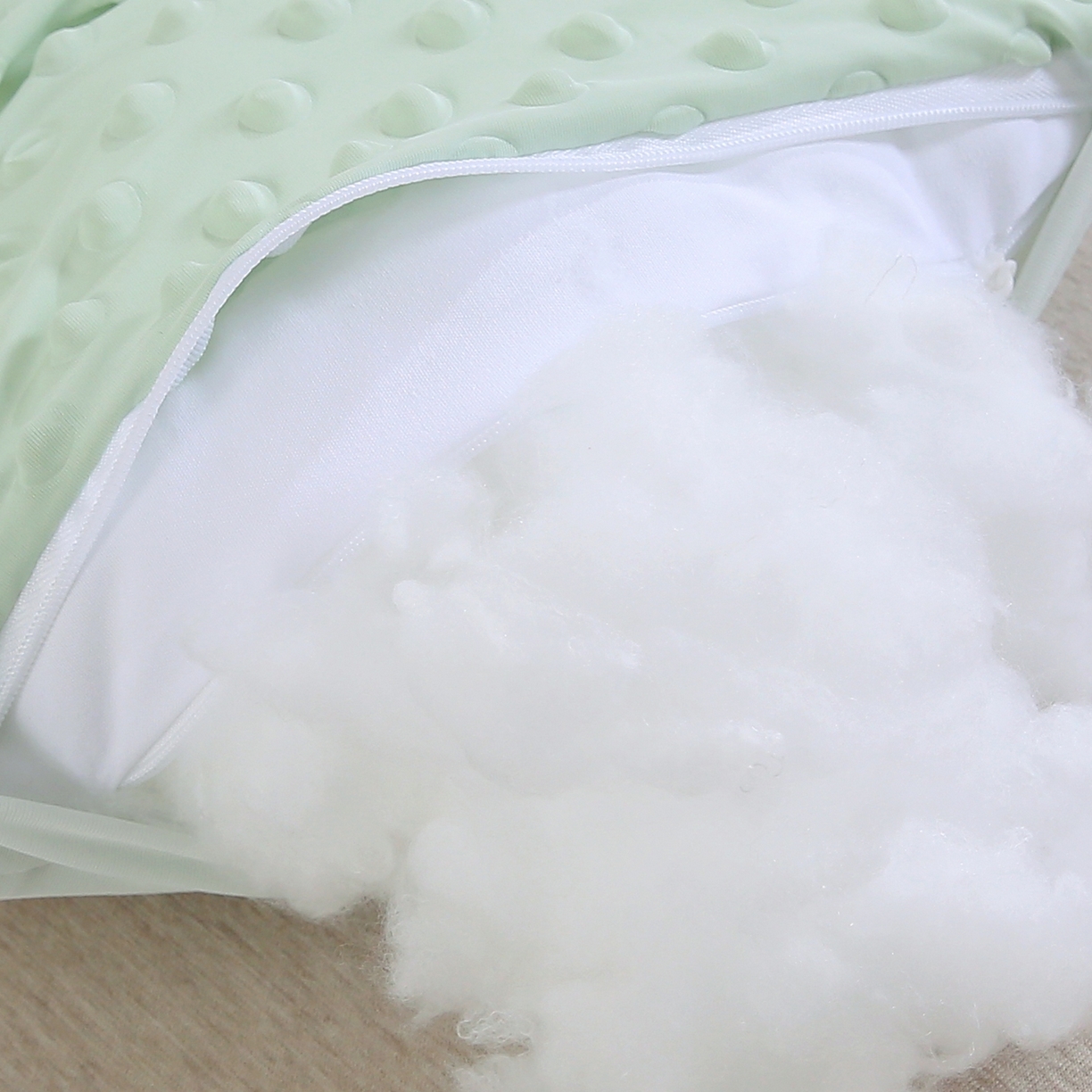 91家纺网 家纺一手货源 找家纺 珍贝家纺 2026新款A面凉感丝+B面豆豆绒枕头枕套+枕芯儿童枕学生枕枕头枕芯 凉感--小熊猫