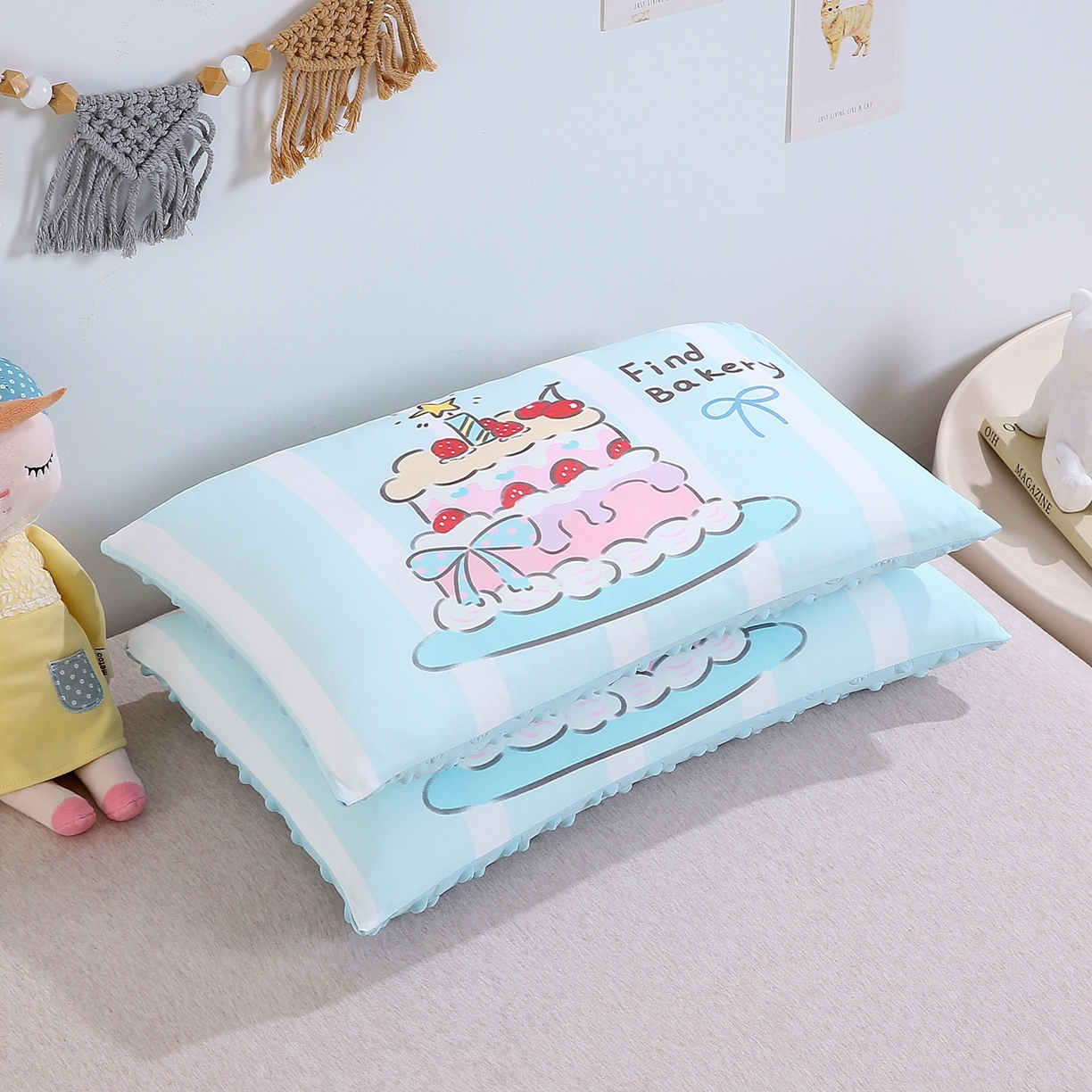 珍贝家纺 2026新款A面凉感丝+B面豆豆绒枕头枕套+枕芯儿童枕学生枕枕头枕芯 凉感--快乐蛋糕
