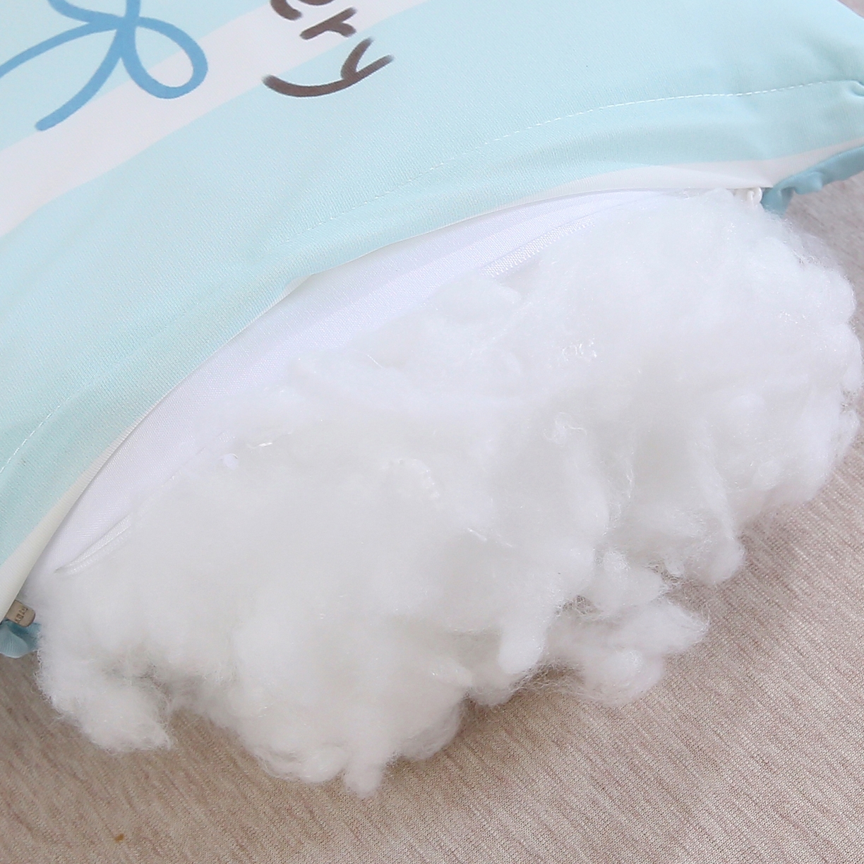 91家纺网 家纺一手货源 找家纺 珍贝家纺 2026新款A面凉感丝+B面豆豆绒枕头枕套+枕芯儿童枕学生枕枕头枕芯 凉感--快乐蛋糕