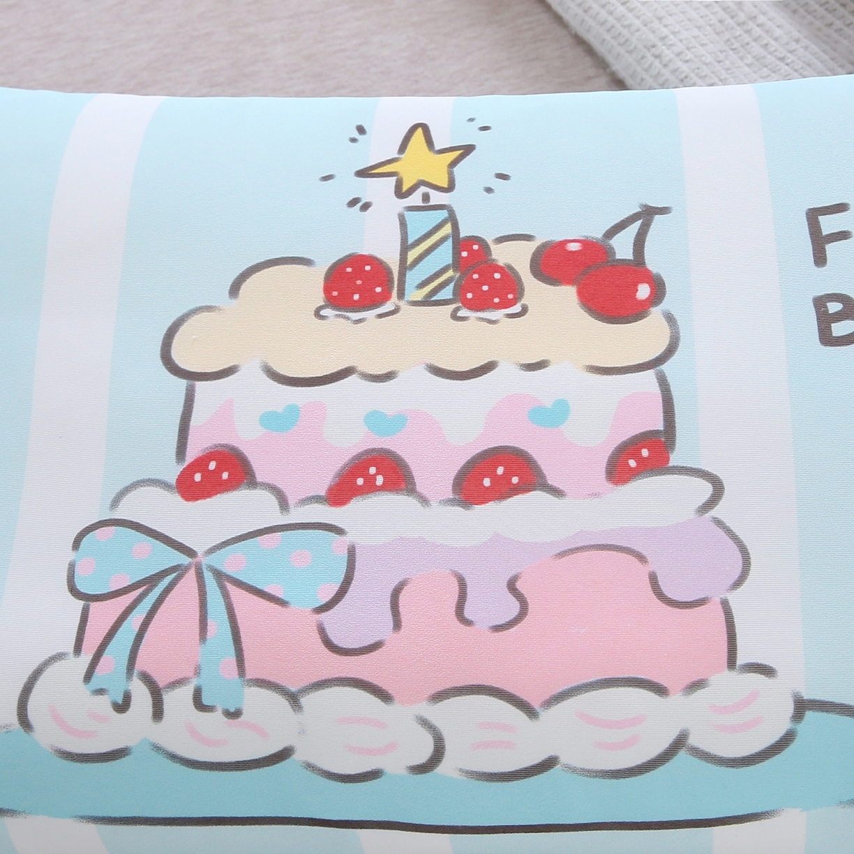 91家纺网 家纺一手货源 找家纺 珍贝家纺 2026新款A面凉感丝+B面豆豆绒枕头枕套+枕芯儿童枕学生枕枕头枕芯 凉感--快乐蛋糕