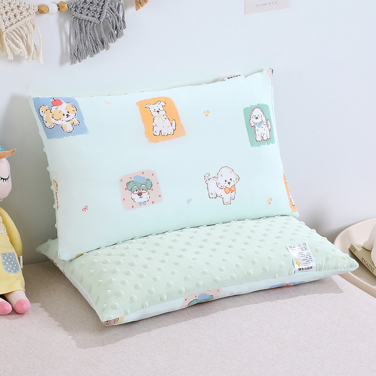 91家纺网 家纺一手货源 找家纺 珍贝家纺 2026新款A面凉感丝+B面豆豆绒枕头枕套+枕芯儿童枕学生枕枕头枕芯 凉感--快乐小狗