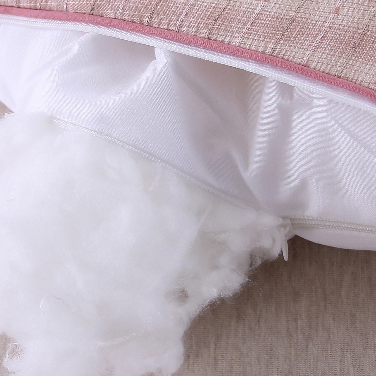 91家纺网 家纺一手货源 找家纺 （总）珍贝家纺 2026新款全棉水洗棉贴布绣荞麦枕枕头枕芯-短尾兔