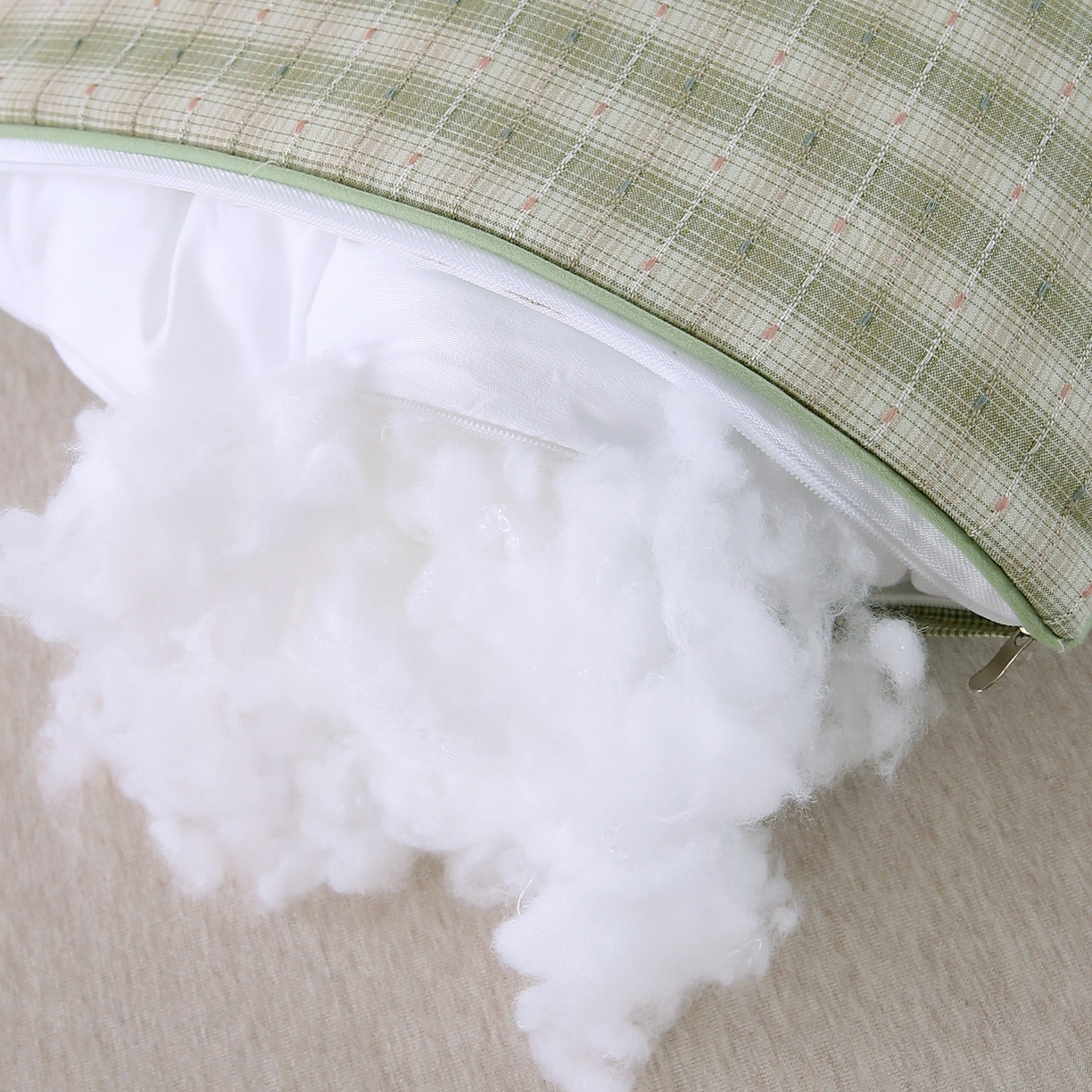 91家纺网 家纺一手货源 找家纺 珍贝家纺 2026新款全棉水洗棉贴布绣荞麦枕枕头枕芯-短尾兔 短尾兔-绿