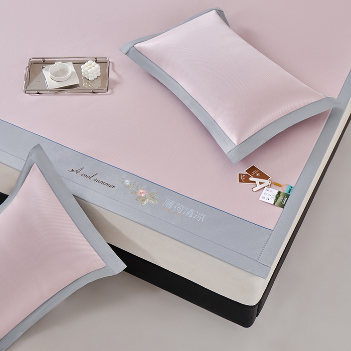 91家纺网 家纺一手货源 找家纺 小牛席业 2026春夏新款双PE高凉感-薄荷清凉冰丝席席子凉席 粉色