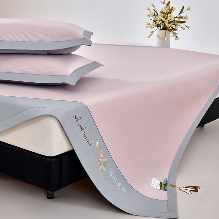 91家纺网 家纺一手货源 找家纺 小牛席业 2026春夏新款双PE高凉感-薄荷清凉冰丝席席子凉席 粉色