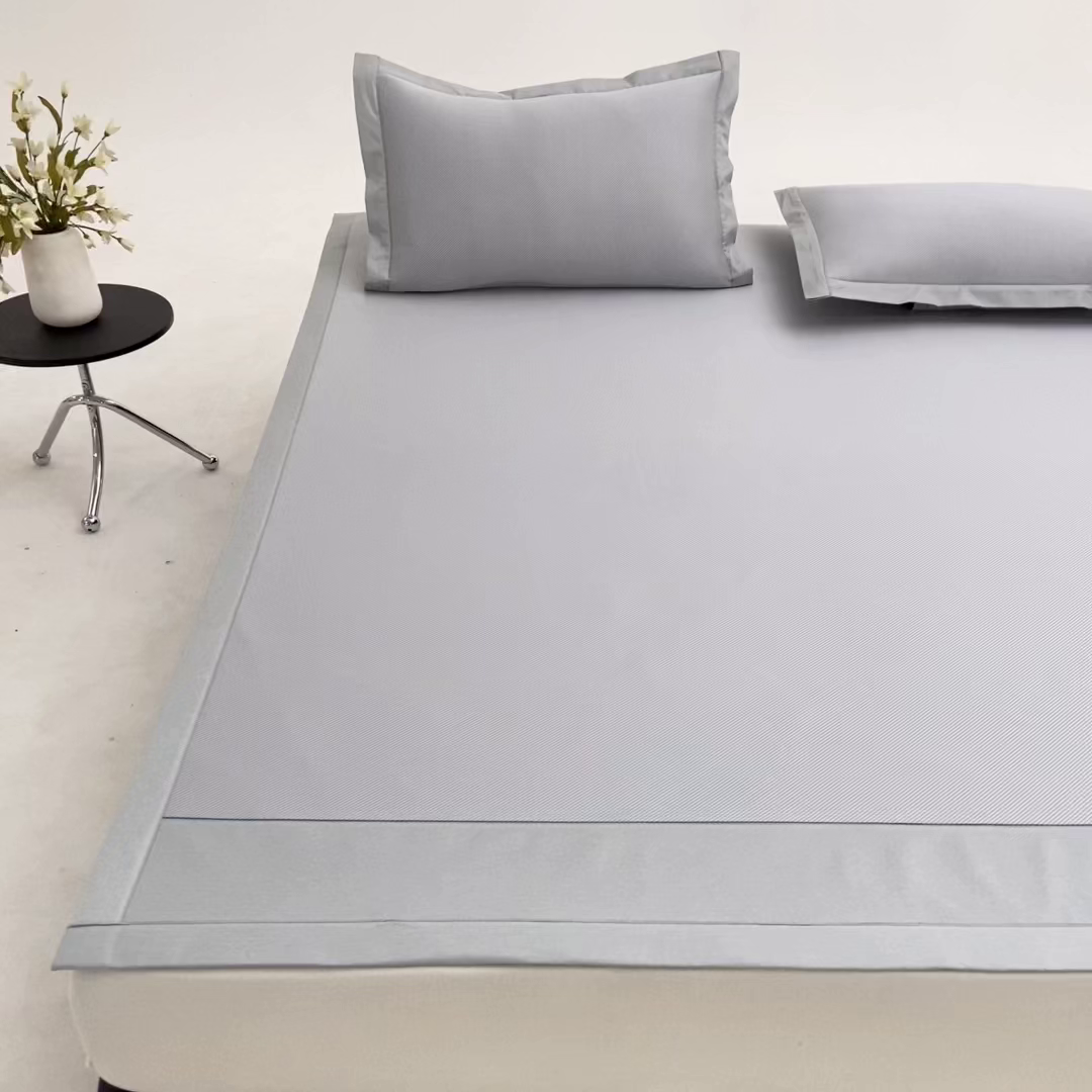 91家纺网 家纺一手货源 找家纺 小牛席业 2026春夏新款双PE高凉感-薄荷清凉冰丝席席子凉席 灰色