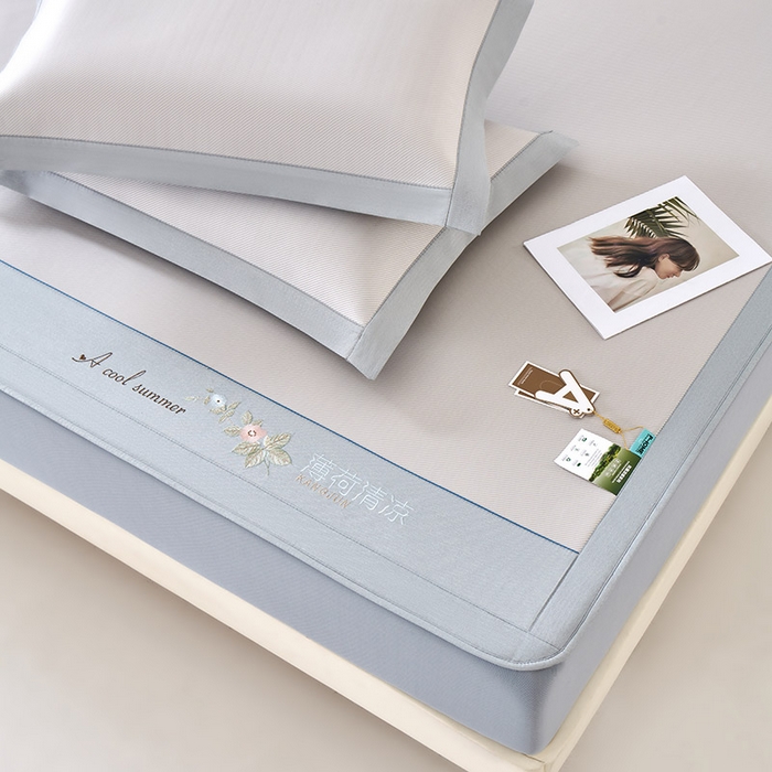 91家纺网 家纺一手货源 找家纺 小牛席业 2026春夏新款双PE高凉感-薄荷清凉冰丝席席子凉席-床笠款 香槟