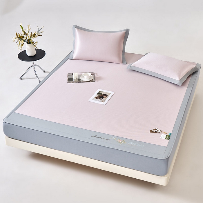 91家纺网 家纺一手货源 找家纺 小牛席业 2026春夏新款双PE高凉感-薄荷清凉冰丝席席子凉席-床笠款 粉色