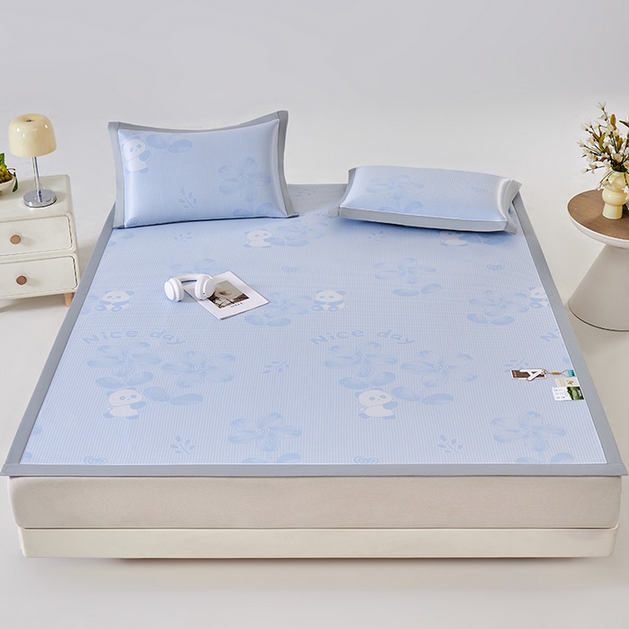 91家纺网 家纺一手货源 找家纺 小牛席业 2026新款胖达凉感提花冰丝席席子凉席 蓝色