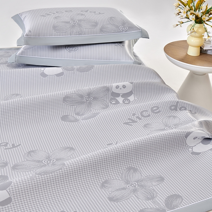 91家纺网 家纺一手货源 找家纺 小牛席业 2026新款胖达凉感提花冰丝席席子凉席 灰色