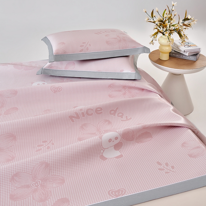 91家纺网 家纺一手货源 找家纺 小牛席业 2026新款胖达凉感提花冰丝席席子凉席 粉色