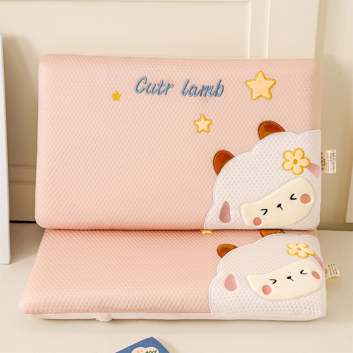 麦肯锡 2026新款小绵羊卡通面包记忆枕枕头枕芯 小绵羊-粉色