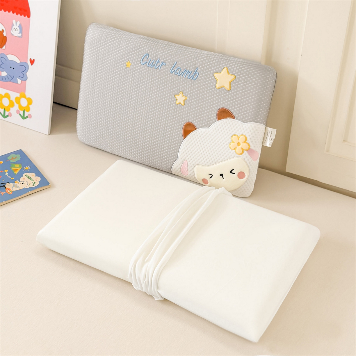 91家纺网 家纺一手货源 找家纺 麦肯锡 2026新款小绵羊卡通面包记忆枕枕头枕芯 小绵羊-灰色
