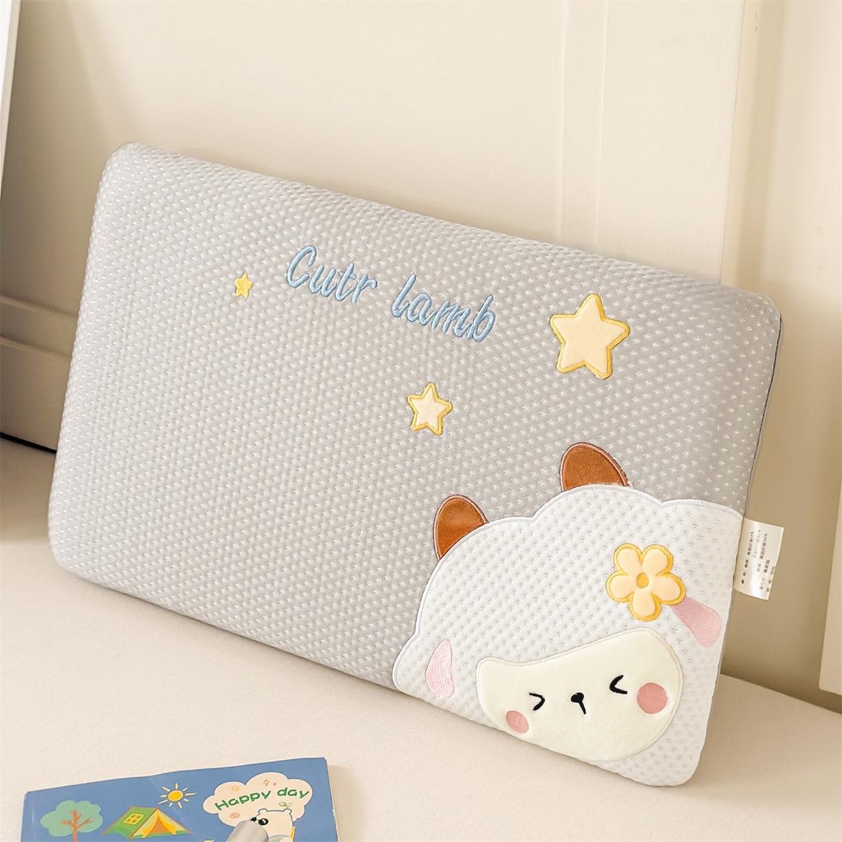 91家纺网 家纺一手货源 找家纺 麦肯锡 2026新款小绵羊卡通面包记忆枕枕头枕芯 小绵羊-灰色