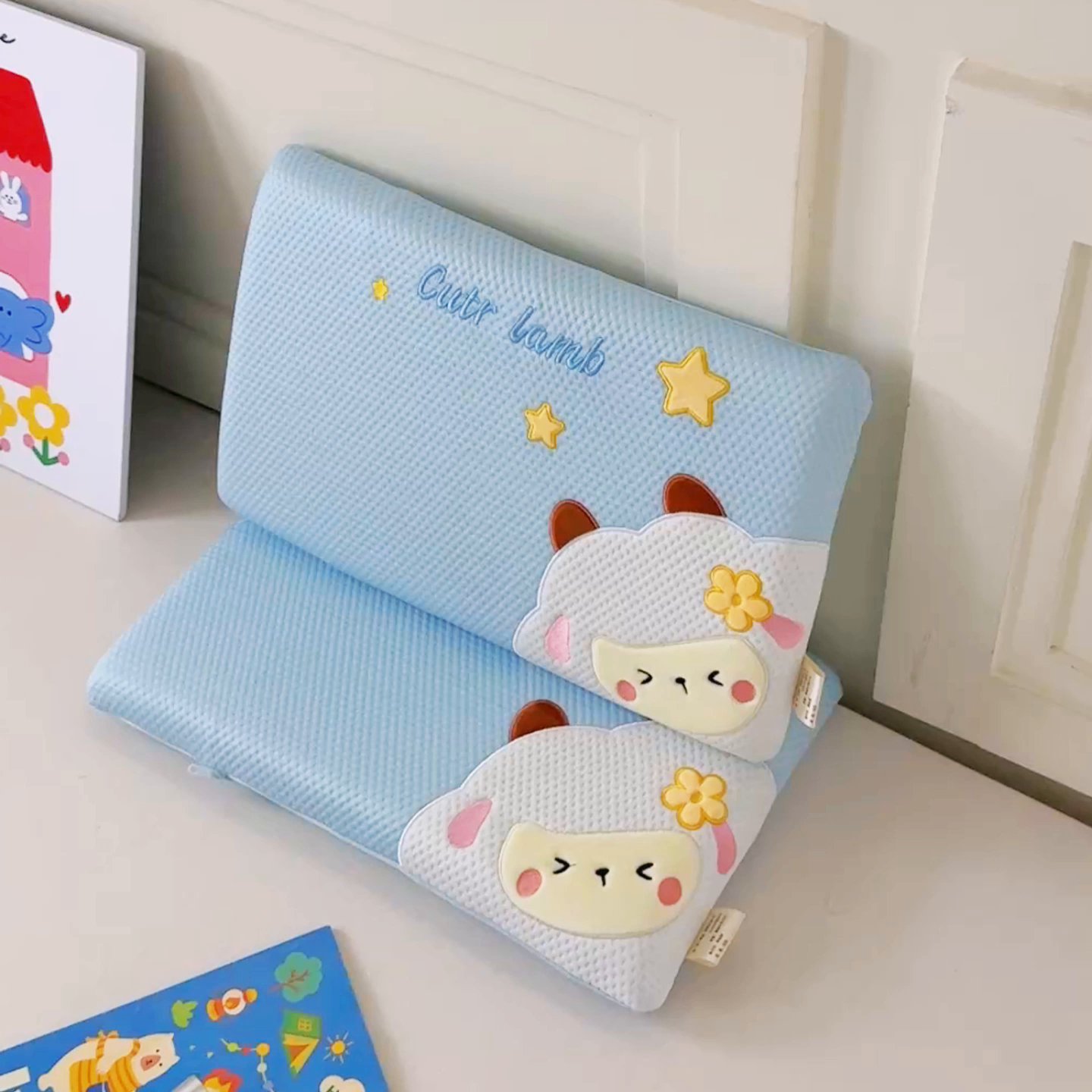 91家纺网 家纺一手货源 找家纺 麦肯锡 2026新款小绵羊卡通面包记忆枕枕头枕芯 小绵羊-蓝色