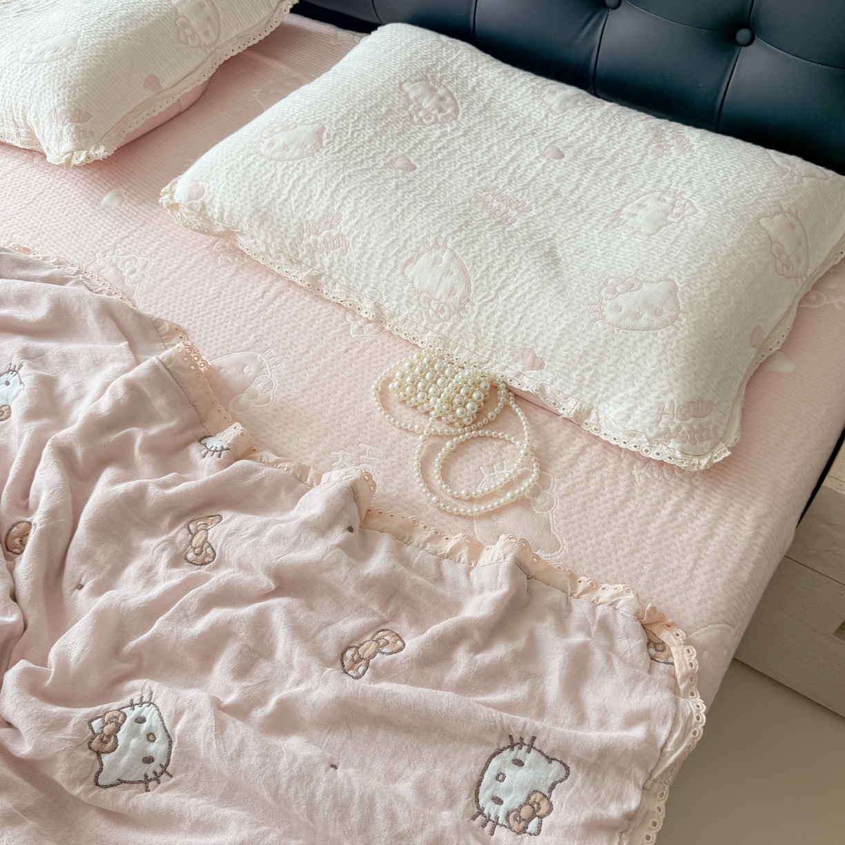 91家纺网 家纺一手货源 找家纺 （总）盼季家纺 2026新款A类木棉皱皱纱床盖夏被四件套场景一-奶盖KT