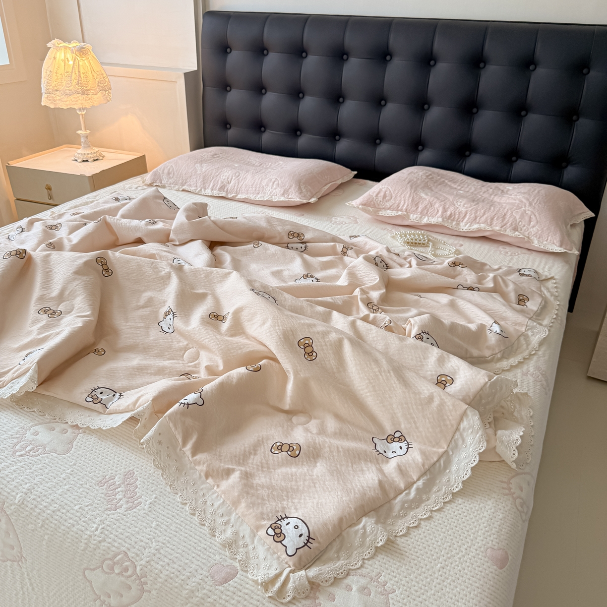 91家纺网 家纺一手货源 找家纺 盼季家纺 2026新款A类木棉皱皱纱床盖夏被四件套场景一-奶盖KT 奶盖KT-粉白