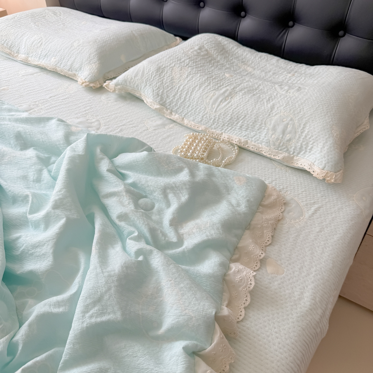 91家纺网 家纺一手货源 找家纺 盼季家纺 2026新款A类木棉皱皱纱床盖夏被四件套场景一-奶盖KT 奶盖KT-奶蓝