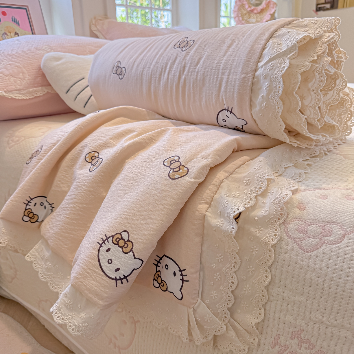 91家纺网 家纺一手货源 找家纺 （总）盼季家纺 2025新款小清新羊羔绒四件套加厚牛奶绒保暖床单被套宿舍三件套