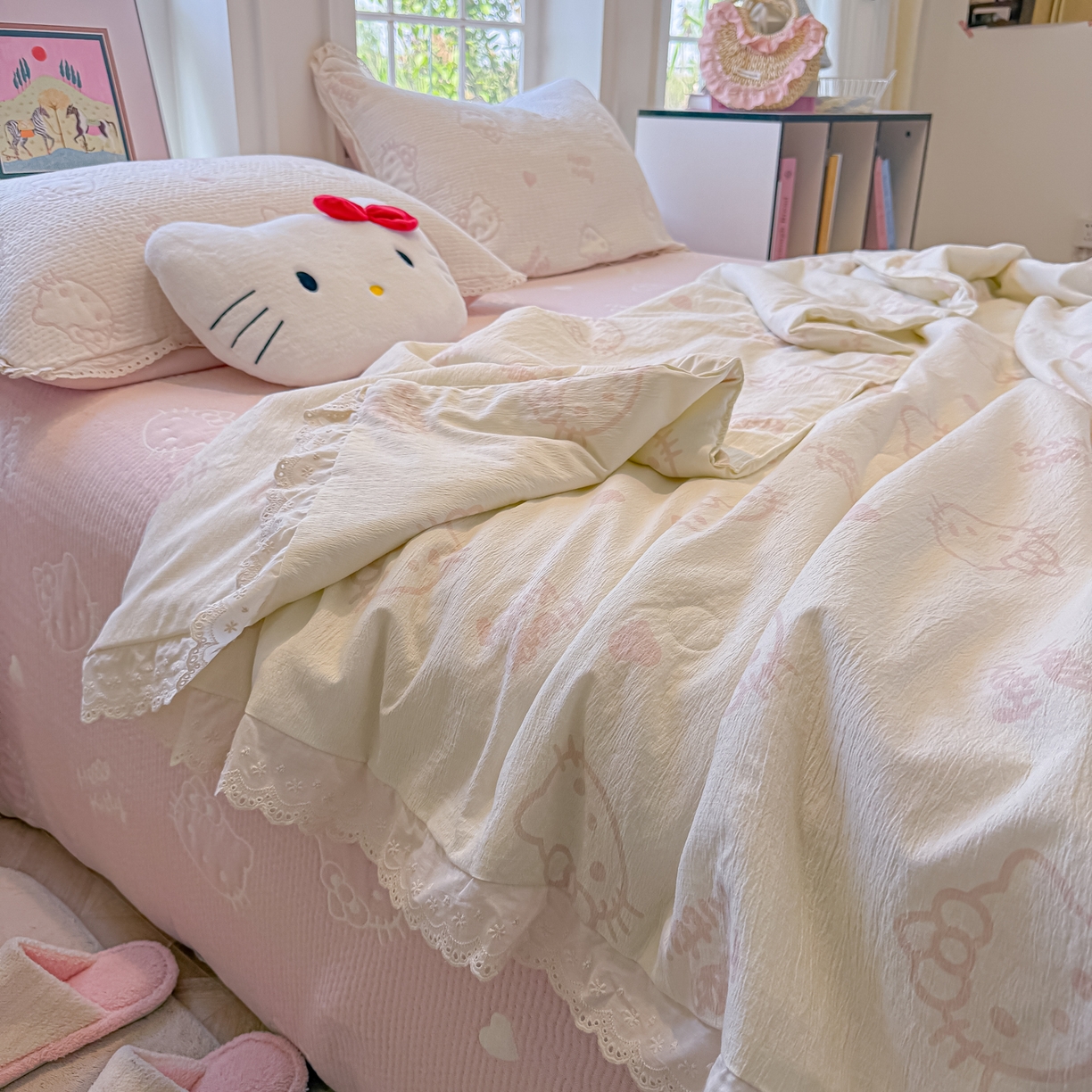 91家纺网 家纺一手货源 找家纺 盼季家纺 2026新款A类木棉皱皱纱床盖夏被四件套场景二-奶盖KT 奶盖KT-白粉