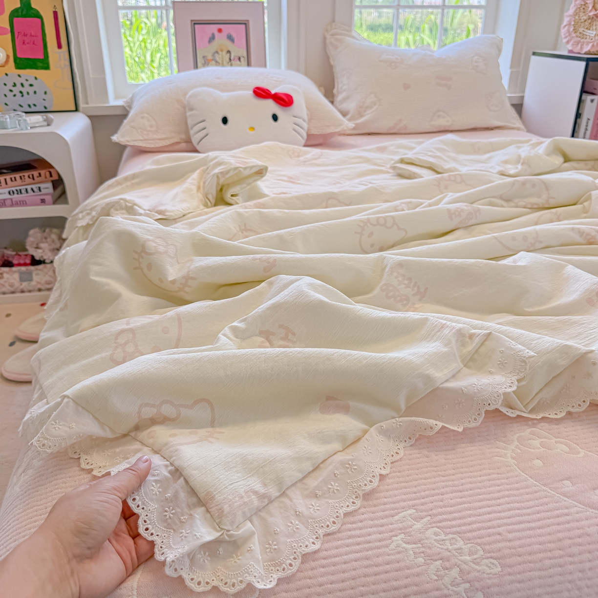91家纺网 家纺一手货源 找家纺 盼季家纺 2026新款A类木棉皱皱纱床盖夏被四件套场景二-奶盖KT 奶盖KT-白粉