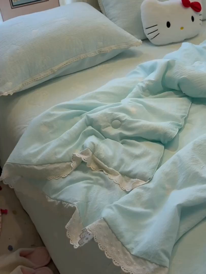 91家纺网 家纺一手货源 找家纺 盼季家纺 2026新款A类木棉皱皱纱床盖夏被四件套场景二-奶盖KT 奶盖KT-奶蓝