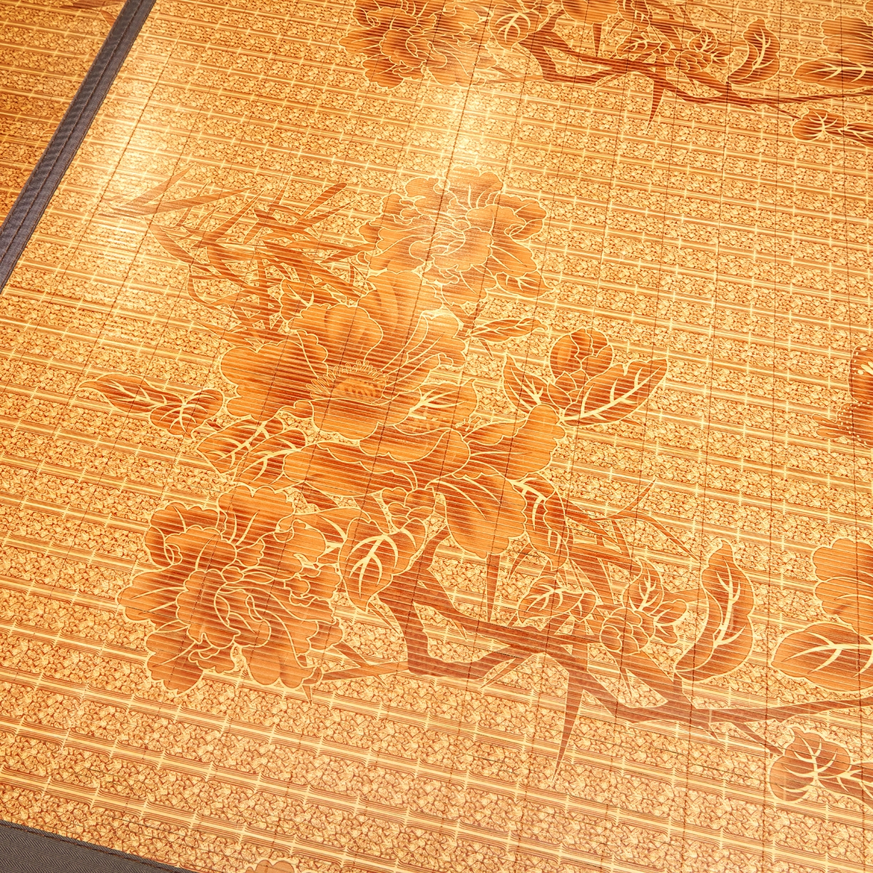 91家纺网 家纺一手货源 找家纺 思雅庭 2026新款艾草宽边绣花驱蚊席拍图二 蝴蝶