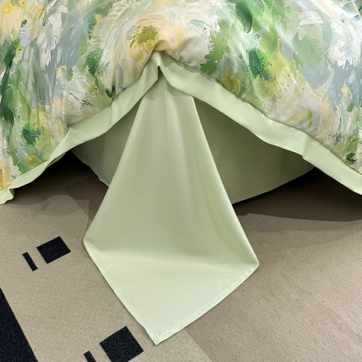 91家纺网 家纺一手货源 找家纺 花伞家居 2026新款花水洗真丝四件套含买家秀 绿色烟花