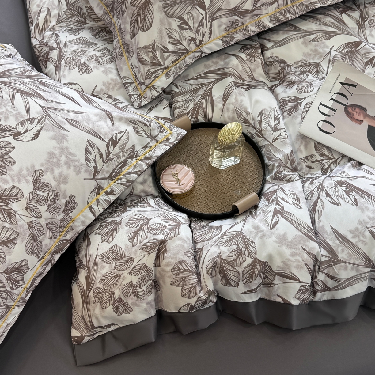 91家纺网 家纺一手货源 找家纺 花伞家居 2026新款花水洗真丝四件套含买家秀 草木蔓发-深灰