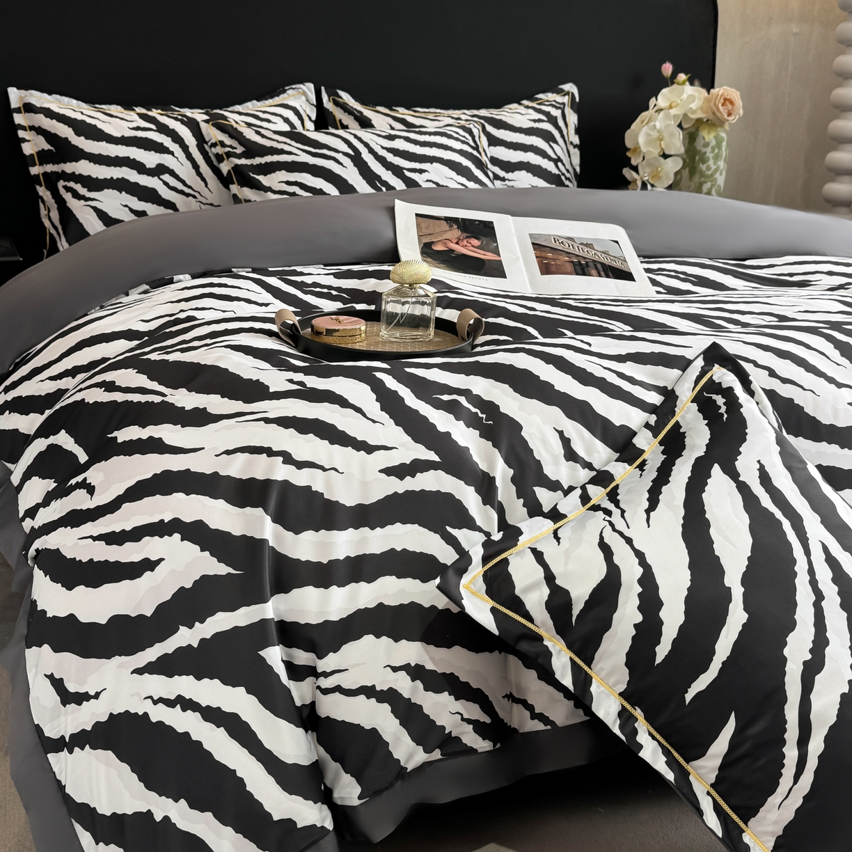 91家纺网 家纺一手货源 找家纺 花伞家居 2026新款花水洗真丝四件套含买家秀 纹理