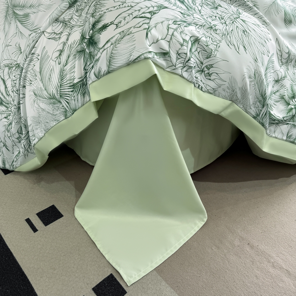 91家纺网 家纺一手货源 找家纺 花伞家居 2026新款花水洗真丝四件套含买家秀 夏叶成帷-绿