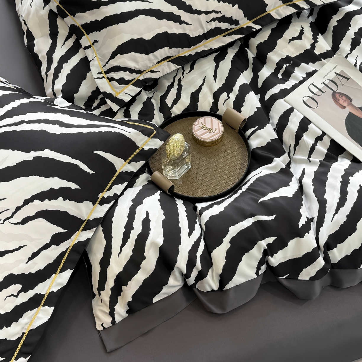 91家纺网 家纺一手货源 找家纺 花伞家居 2026新款花水洗真丝四件套含买家秀 纹理