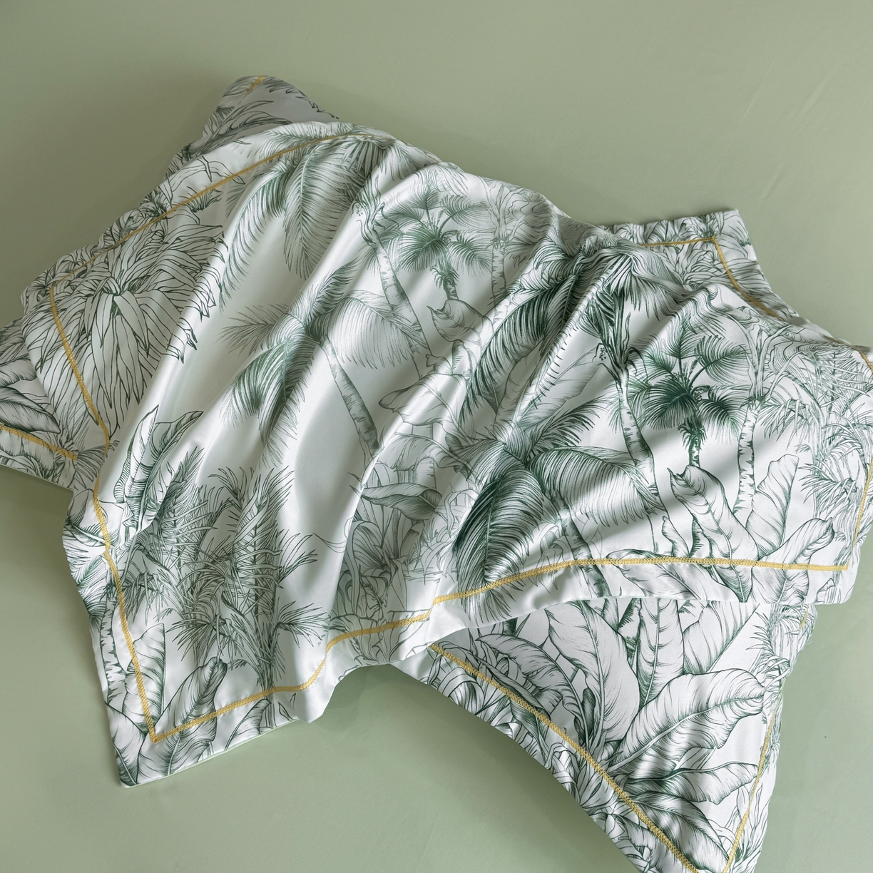 91家纺网 家纺一手货源 找家纺 花伞家居 2026新款花水洗真丝四件套含买家秀 夏叶成帷-绿