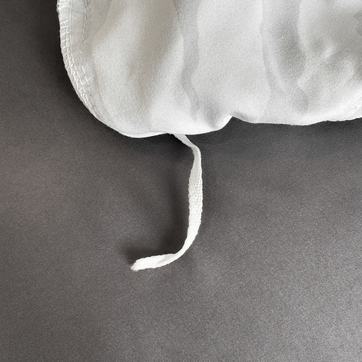 91家纺网 家纺一手货源 找家纺 花伞家居 2026新款花水洗真丝四件套含买家秀 纹理