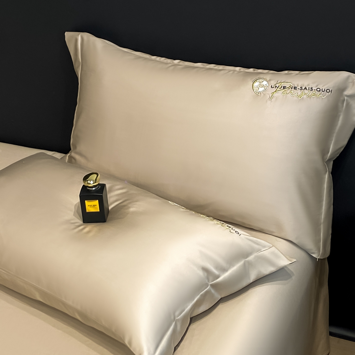 91家纺网 家纺一手货源 找家纺 新方向 2026新款刺绣A类20%蚕丝天丝棉夏被夏凉被空调被四件套-科迪 科迪-香槟