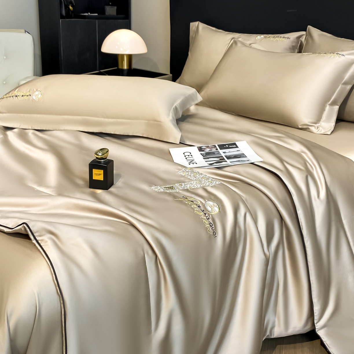 91家纺网 家纺一手货源 找家纺 新方向 2026新款刺绣A类20%蚕丝天丝棉夏被夏凉被空调被四件套-科迪 科迪-香槟