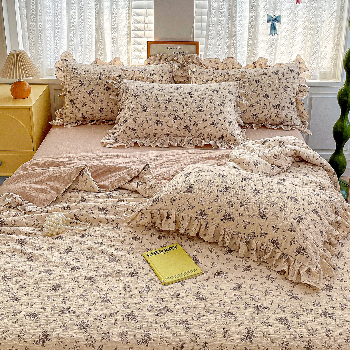 91家纺网 家纺一手货源 找家纺 南北家居 2026新款泡芙棉花边夏被四件套 XB初柠