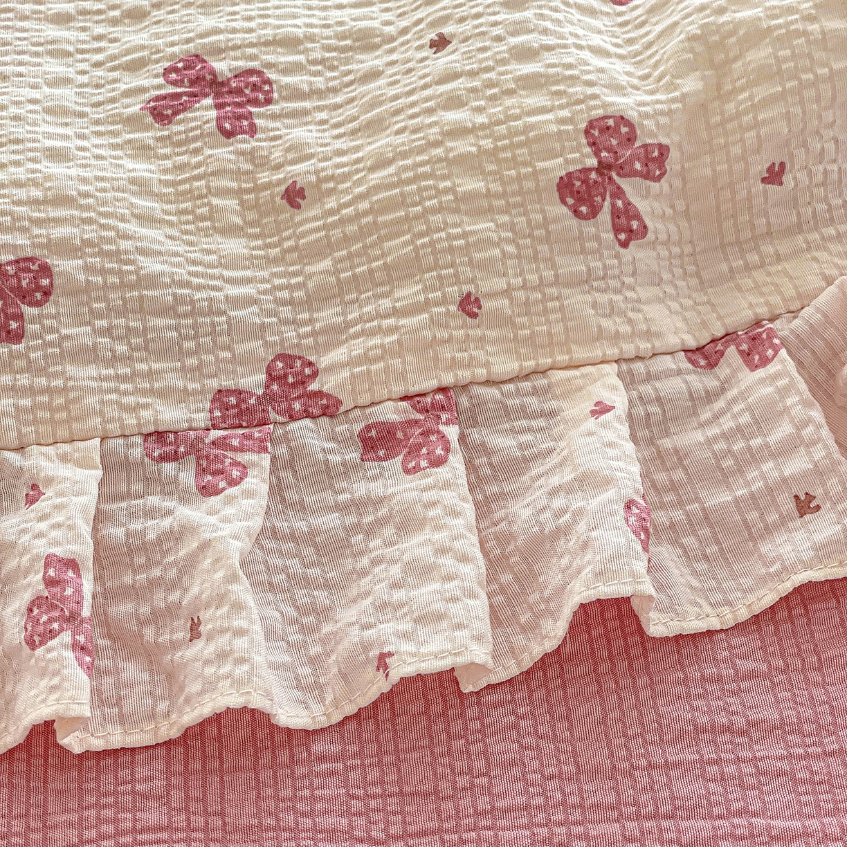 91家纺网 家纺一手货源 找家纺 南北家居 2026新款泡芙棉花边夏被四件套 XB若梦