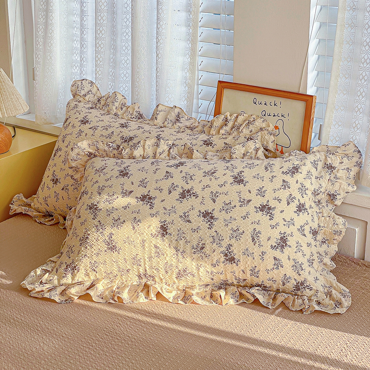 91家纺网 家纺一手货源 找家纺 南北家居 2026新款泡芙棉花边夏被四件套 XB初柠