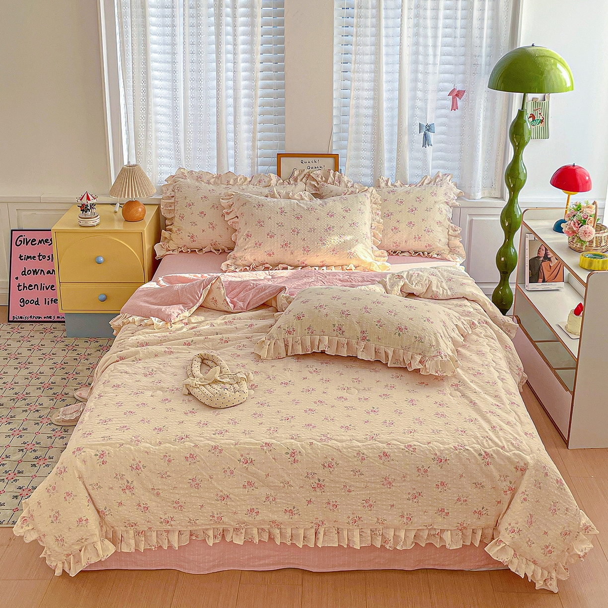 91家纺网 家纺一手货源 找家纺 南北家居 2026新款泡芙棉花边夏被四件套 XB月光