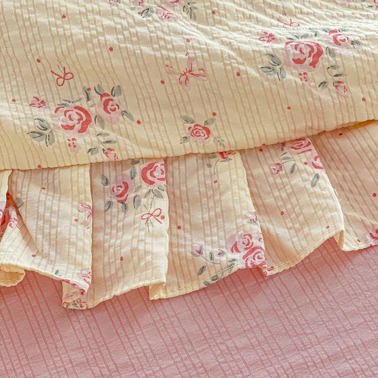 91家纺网 家纺一手货源 找家纺 南北家居 2026新款泡芙棉花边夏被四件套 XB月光